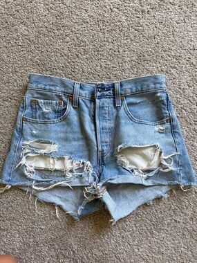 LEVI 501 Light Blue Distressed Denim Shorts - Women